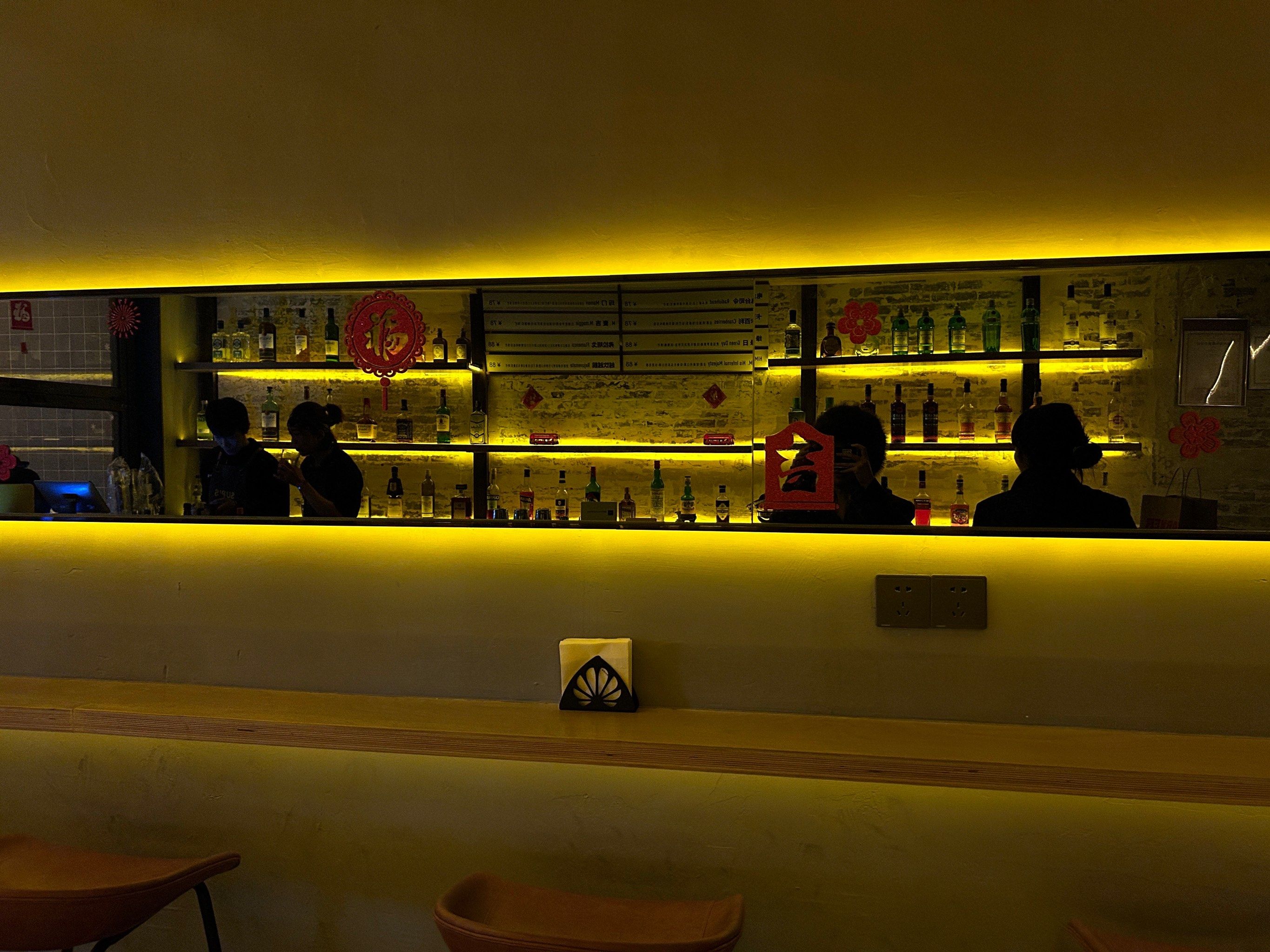 洛阳商务ktv怎样尽情狂欢-嵩县ktv预订